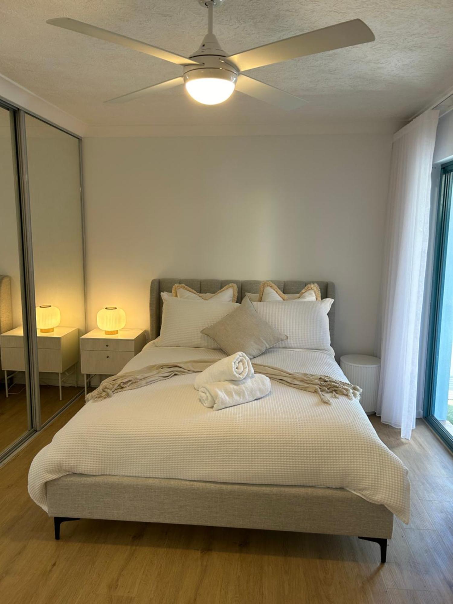 Pacific Place Apartments Gold Coast Extérieur photo
